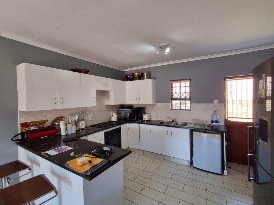 3 Bedroom Property for Sale in Nahoon Valley Park Eastern Cape